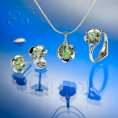 Bellis Perennis G pendant