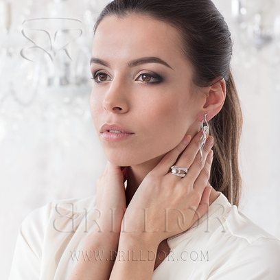 Ballet Diamond earrings